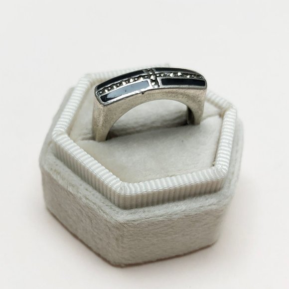 Horizontal cross ring, black onyx ring, grunge street style ring - Picture 3 of 8